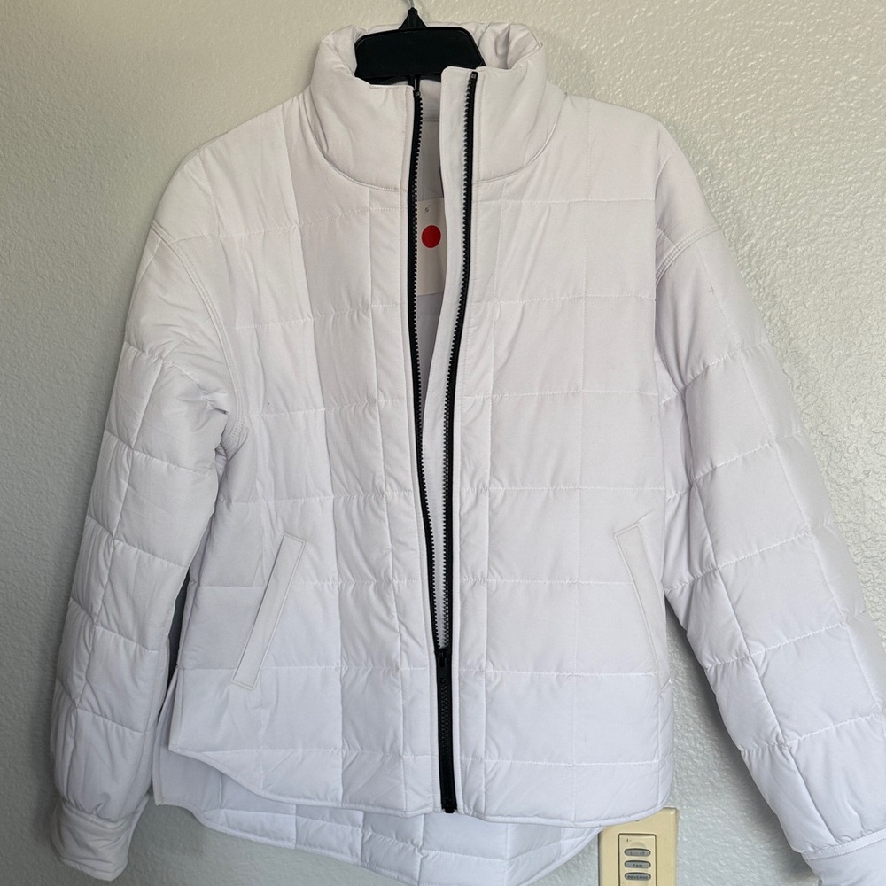 Travis Mathew Women's White Puffer Jacket